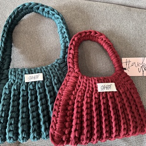 Horgolt SABIÉ válltáska - táska & tok - kézitáska & válltáska - kézitáska - Meska.hu