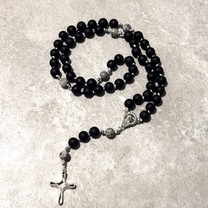 Egyedi rózsafüzér (matt ónix és jáspis) - Meska.hu