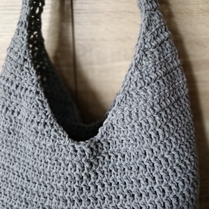 Horgolt szatyor - shoulder bag - táska & tok - bevásárlás & shopper táska - shopper, textiltáska, szatyor - Meska.hu