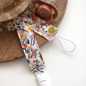 Tavaszi mintás cumilánc, Baba - mama, Baba játékok, Cumilánc, Varrás, MESKA