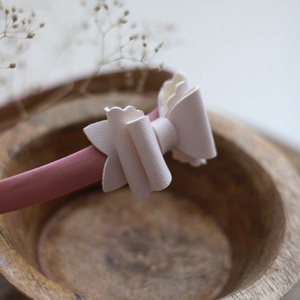 Világos rózsaszín hajráf  Mariannak - ruha & divat - hajdísz & hajcsat - hajráf & hajpánt - Meska.hu