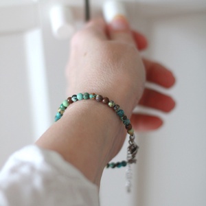 Valódi türkiz karkötő - ékszer - karkötő - gyöngyös karkötő - Meska.hu