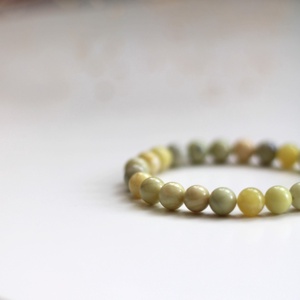 Bőség és szerencse zöld jáde ásvány karkötő, Ékszer, Karkötő, Ásványkarkötő, Gyöngyfűzés, gyöngyhímzés, MESKA