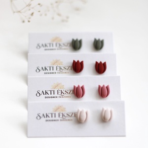 Zöld tulipán gomb fülbevaló - ékszer - fülbevaló - pötty fülbevaló - Meska.hu