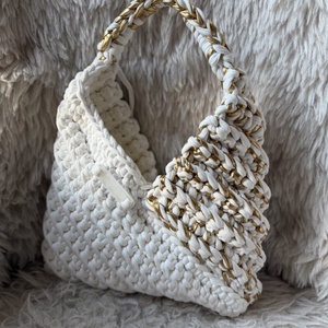 Horgolt Triangle Bag - Meska.hu