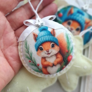 Bababarát karácsonyi filc díszek, mókusok és csillagok - karácsony - karácsonyi lakásdekoráció - karácsonyfadíszek - Meska.hu