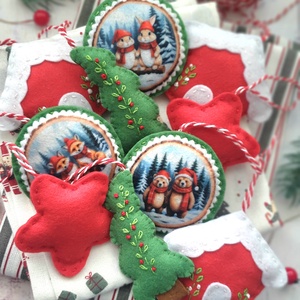 Bababarát karácsonyi filc díszek, mókusok és csillagok, Karácsony, Karácsonyi lakásdekoráció, Karácsonyfadíszek, Varrás, MESKA