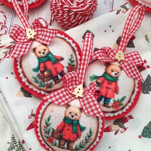 Bababarát karácsonyi filc díszek, mackók - karácsony - karácsonyi lakásdekoráció - karácsonyfadíszek - Meska.hu