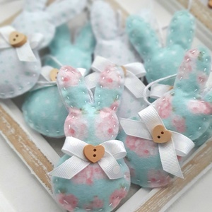 Nyuszis barkadíszek, húsvéti díszek, filcdíszek, virágos, nyuszi - ünnepi díszek, dekorációk - húsvéti díszek és dekorációk - húsvéti tojásfadíszek - Meska.hu