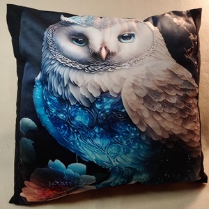 Fehér bagoly mintás pihe puha diszpárna, Otthon & Életmód, Dekoráció, Spiritualitás, Mandala, Varrás, MESKA