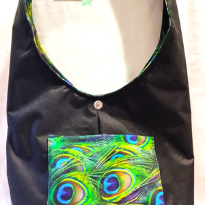 Fekete/pávatollas motívumos  shopper bag batyu táska - táska & tok - kézitáska & válltáska - válltáska - Meska.hu