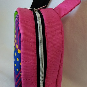 Afrika varázsa Mini hátizsák pink steppelt gyöngyvászon ,színes vonalak geometriai minta motívummal - táska & tok - kézitáska & válltáska - vállon átvethető táska - Meska.hu