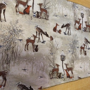 Dekoratív karácsonyi asztali terítő/ futó őzike mintával - karácsony - karácsonyi lakásdekoráció - ünnepi asztaldekoráció - Meska.hu