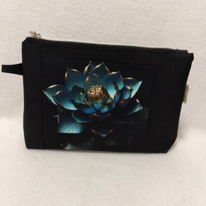 Türkizkék/arany kontúros mandala-virág motívumos neszesszer/táskarendező - Meska.hu