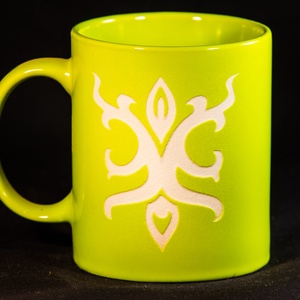 Magyar népi motívumos - Ősi rangjelzés-homokgravirozott bögre - otthon & életmód - konyhafelszerelés, tálalás - tálalás - bögre & csésze - Meska.hu