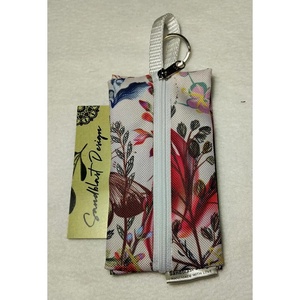 Mezei virágok mintás   vízhatlan gyöngyvászon zsepi tartók, vagy bármi tartók, Táska & Tok, Kulcstartó & Táskadísz, Kulcstartó, Varrás, MESKA