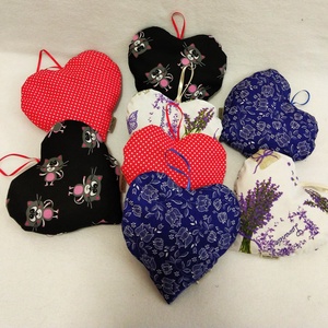  Szivecske alakú kispárna tönkölypelyva és levendula töltettel-Több minta! - otthon & életmód - dekoráció - fali és függő dekoráció - álomfogó - Meska.hu