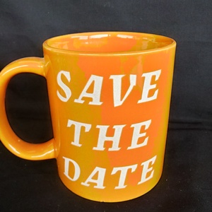 SAVE THE DATE-homokgravirozott bögre - otthon & életmód - konyhafelszerelés, tálalás - tálalás - bögre & csésze - Meska.hu