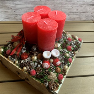 Piros adventi asztaldísz - Meska.hu