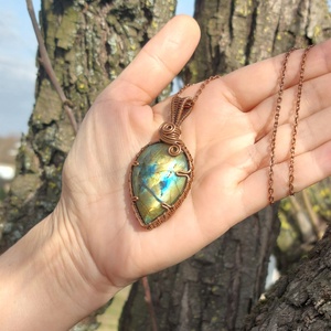 Labradorit medál  - ékszer - nyaklánc - medálos nyaklánc - Meska.hu