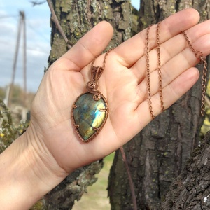 Labradorit medál  - ékszer - nyaklánc - medálos nyaklánc - Meska.hu