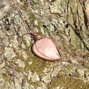 Rózsakvarc nyaklánc, Ékszer, Nyaklánc, Medálos nyaklánc, Ékszerkészítés, Fémmegmunkálás, MESKA