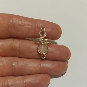 Fülgyűrű rózsakvarccal - ékszer - ékszerszett - Meska.hu