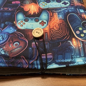 Játékzóna � gamer könyvvédő - otthon & életmód - papír, írószer - könyv- és füzetborító - Meska.hu