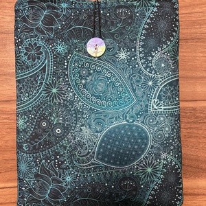 Keleties ( Paisley _zöldes ) mintás könyvtok, Otthon & Életmód, Papír, írószer, Könyv- és füzetborító, Varrás, MESKA