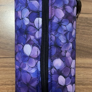 Csodás ibolyás  � neszesszer / sminktáska - szépségápolás - arcápolás - smink kellék - Meska.hu