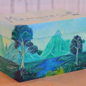 Emlékek doboza, Otthon & Életmód, Dekoráció, Asztal és polc dekoráció, Díszdoboz, Festészet, MESKA