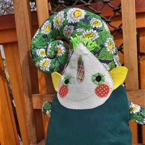 CsigaManó, napraforgós játékfigura gyerekeknek - játék & sport - plüssállat & játékfigura - manó - Meska.hu