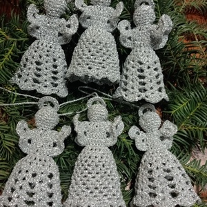 Horgolt angyalka - karácsony - karácsonyi lakásdekoráció - karácsonyfadíszek - Meska.hu