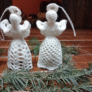 Horgolt angyalka - karácsony - karácsonyi lakásdekoráció - karácsonyfadíszek - Meska.hu