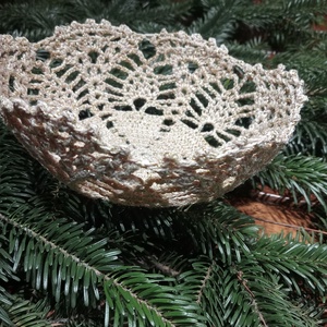 Horgolt kosár - karácsony - karácsonyi lakásdekoráció - ünnepi asztaldekoráció - Meska.hu