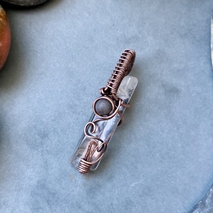 SaraZ // Crystal Ward medál labradorittal és választható lánccal - ékszer - nyaklánc - medál - Meska.hu