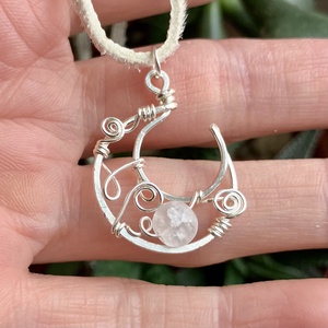 SaraZ // Lunar Circle nyaklánc hegyikristállyal - ékszer - nyaklánc - medálos nyaklánc - Meska.hu