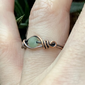 SaraZ // Inner Ember gyűrű aventurinnal - ékszer - gyűrű - gyöngyös gyűrű - Meska.hu