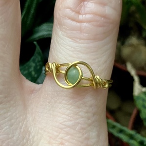 SaraZ // Forest Drop gyűrű aventurinnal - ékszer - gyűrű - gyöngyös gyűrű - Meska.hu