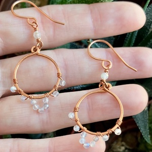 SaraZ // Desert Bloom fülbevaló labradorittal - ékszer - fülbevaló - lógó fülbevaló - Meska.hu