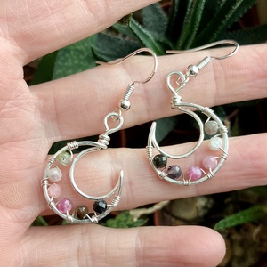 SaraZ // Lunar Circle fülbevaló turmalinnal - ékszer - fülbevaló - lógó fülbevaló - Meska.hu