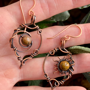 SaraZ // Eclipse Soul fülbevaló indiai acháttal - ékszer - fülbevaló - lógó fülbevaló - Meska.hu