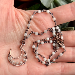 SaraZ // Lunar Circle nyaklánc holdkővel - ékszer - nyaklánc - medálos nyaklánc - Meska.hu