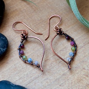 SaraZ // Forest Drop fülbevaló vegyes ásványokkal - ékszer - fülbevaló - lógó fülbevaló - Meska.hu