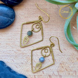 SaraZ // Forest Geometry fülbevaló labradorittal, Ékszer, Fülbevaló, Lógó fülbevaló, Ékszerkészítés, MESKA