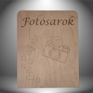 Esküvői Fotósarok Tábla, Esküvő, Dekoráció, Helyszíni dekor, Famegmunkálás, Gravírozás, pirográfia, MESKA