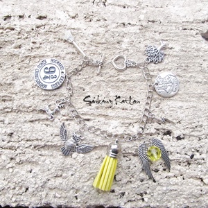 Harry Potter fityegős karkötő - ékszer - karkötő - charm karkötő - Meska.hu