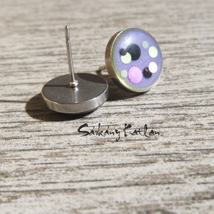 Bedugós kis lila, pöttyös fülbevaló  - ékszer - fülbevaló - pötty fülbevaló - Meska.hu