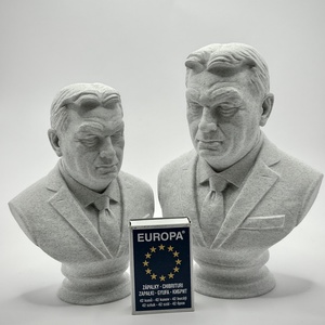 Orbán Viktor szobor - otthon & életmód - dekoráció - asztal és polc dekoráció - asztaldísz - Meska.hu