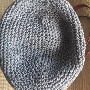 Szürke-drapp horgolt egyedi design táska - táska & tok - kézitáska & válltáska - kézitáska - Meska.hu